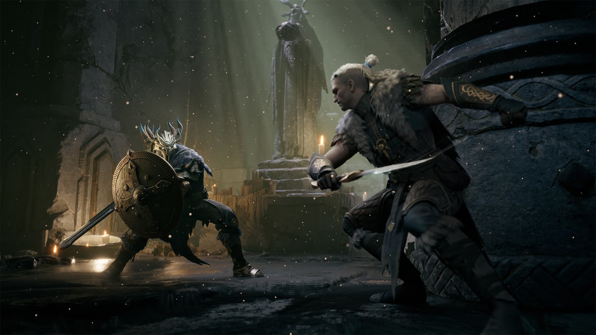 Mistfall Hunter classes in combat